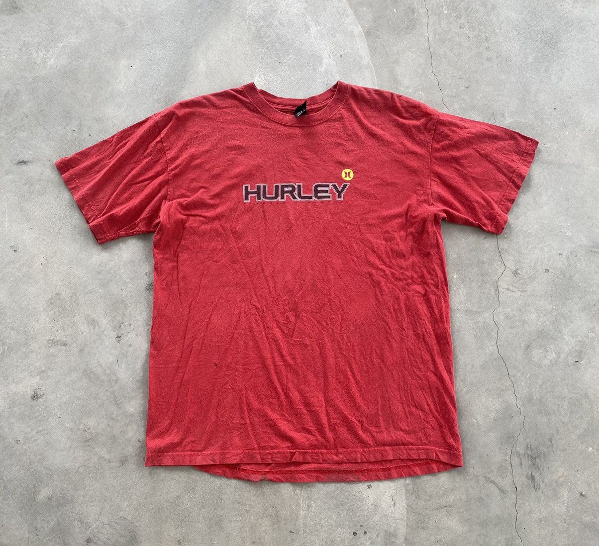 Hurley × Vintage VINTAGE HURLEY SPELLOUT TEE Size US XL / EU 56 / 4 - 1 Thumbnail