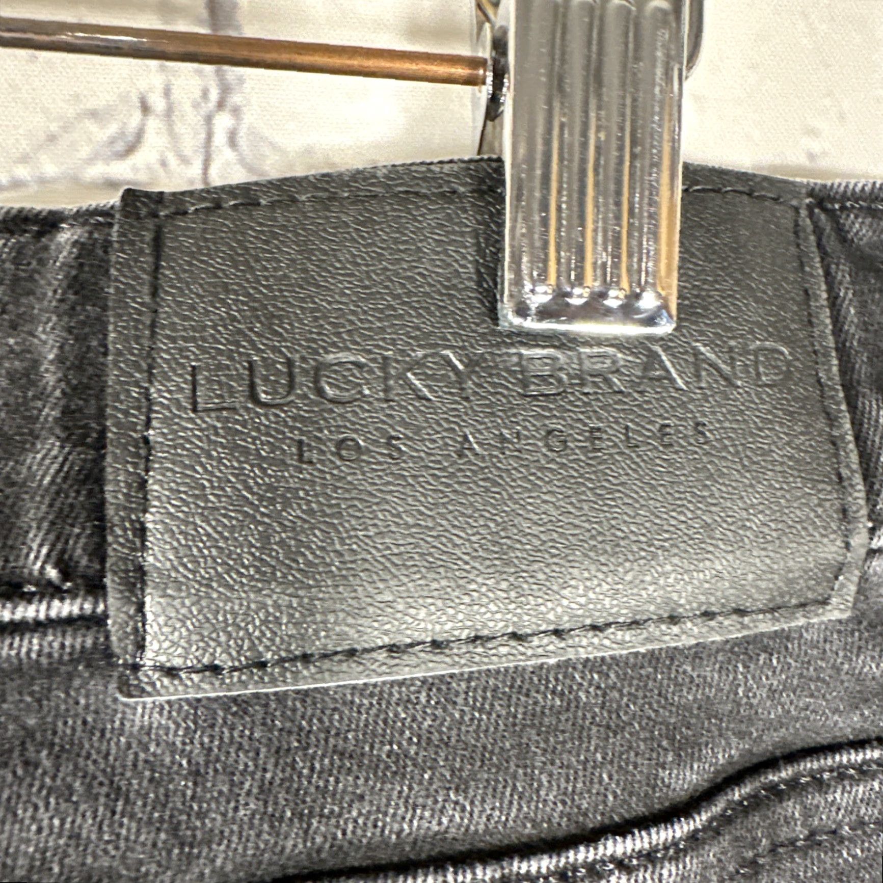 Lucky Brand Lucky Brand 410 Athletic Straight Jeans Mens 36x32 Black Denim Stretch Size US 36 / EU 52 - 4 Thumbnail