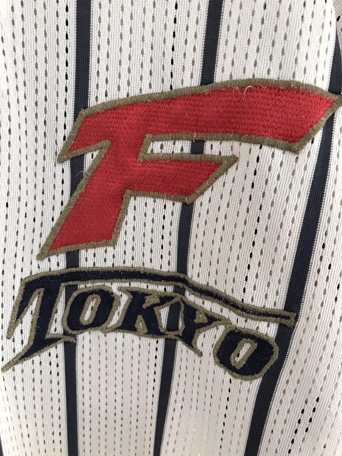 Mizuno Vintage Mizuno F Tokyo Japanese Baseball Jersey #34 Size US L / EU 52-54 / 3 - 9 Thumbnail