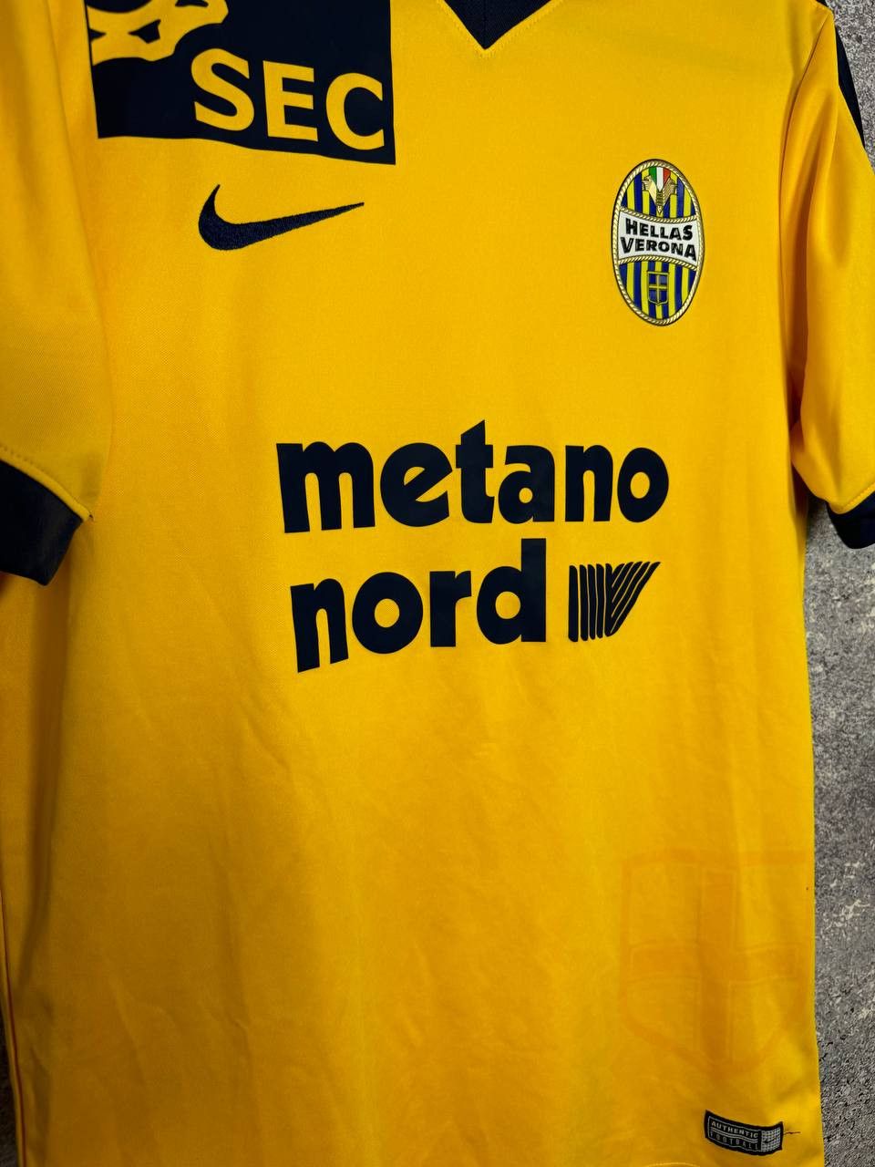 Nike × Vintage Vintage Hellas Verona 2016/17 Away Nike Soccer Jersey Size US M / EU 48-50 / 2 - 7 Thumbnail