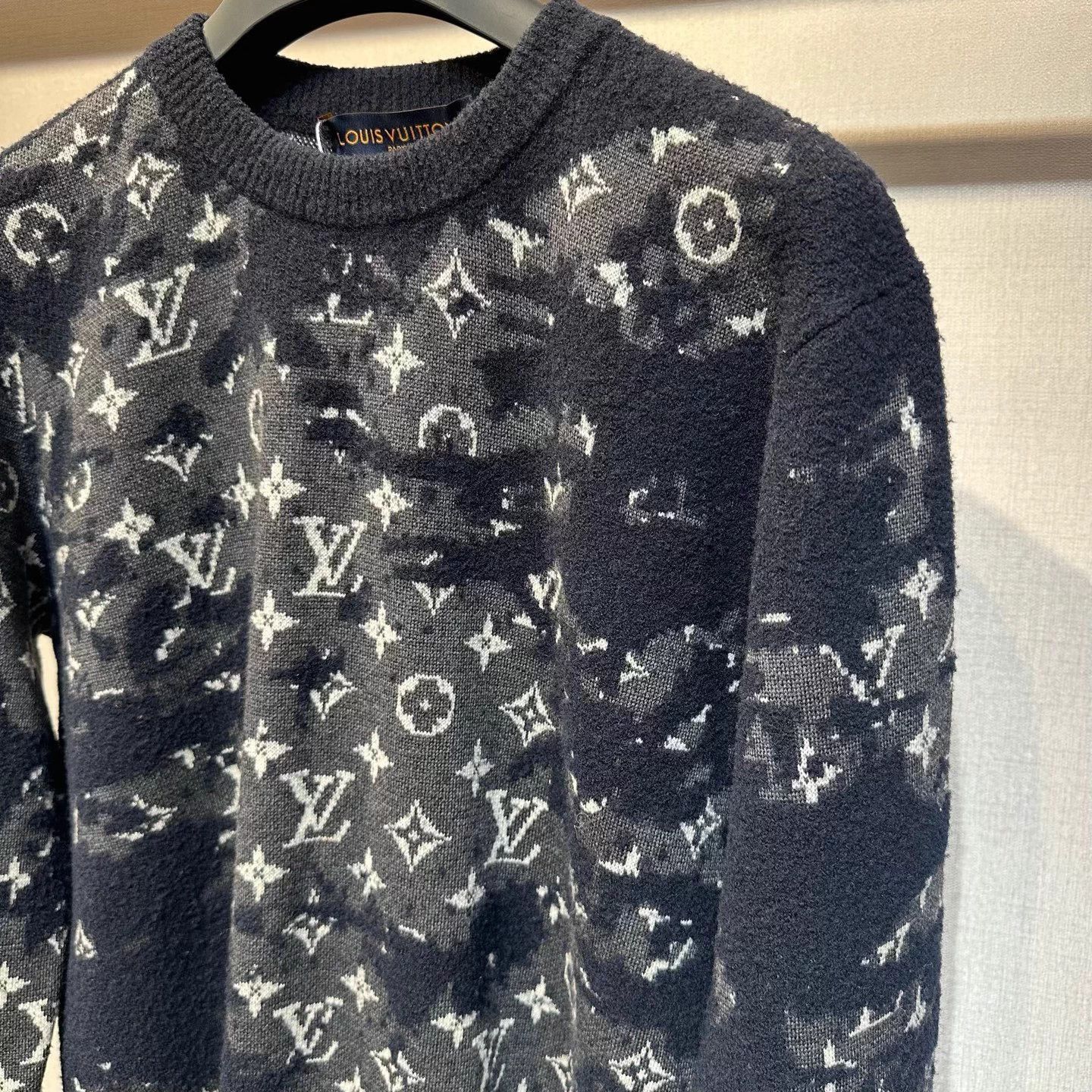 Louis Vuitton LV Monogram All Over Tapestry Sweater S New Size US S / EU 44-46 / 1 - 3 Thumbnail