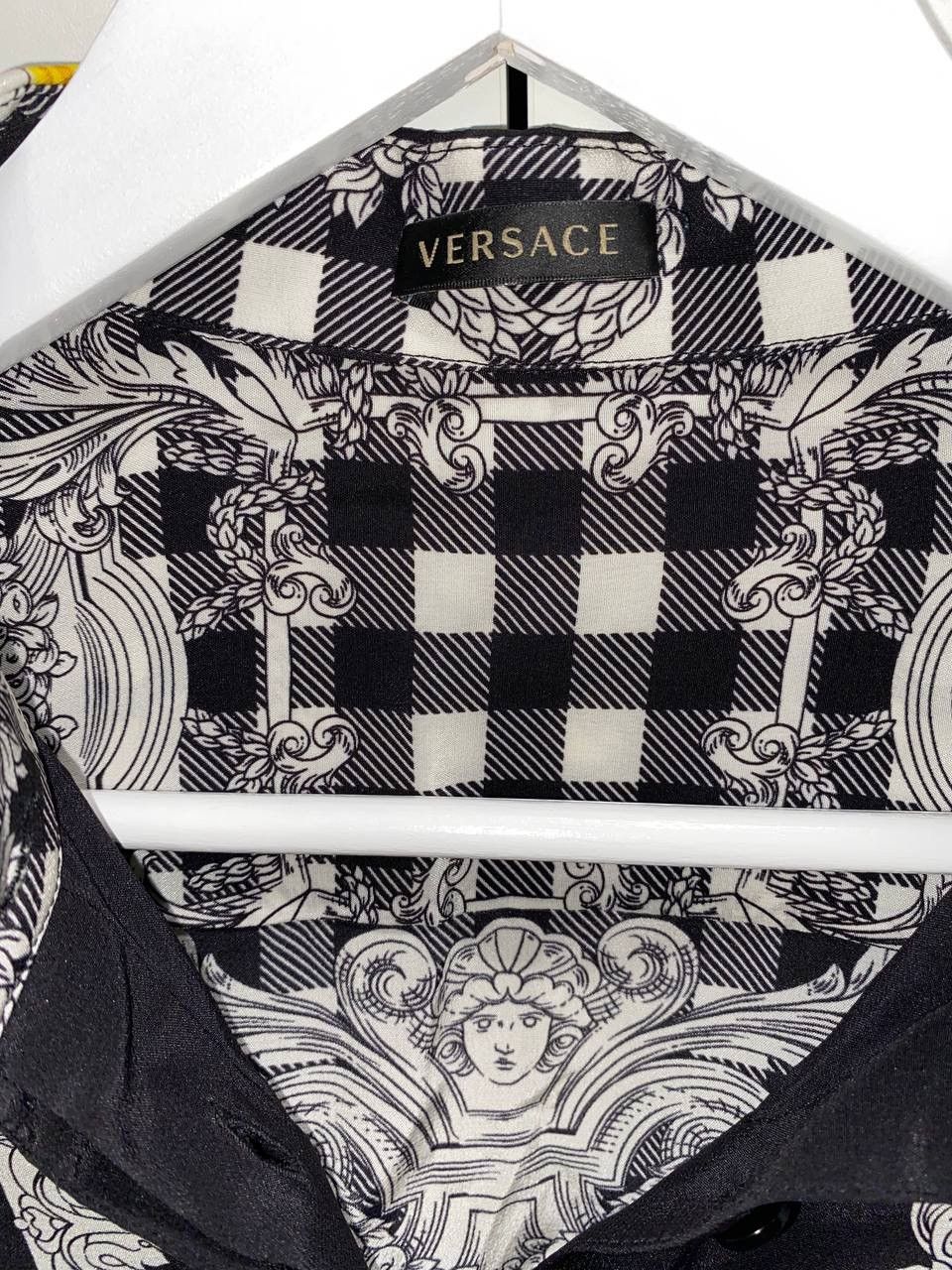 Versace Versace Medusa Gold Chain Silk Shirt Size US S / EU 44-46 / 1 - 8 Thumbnail