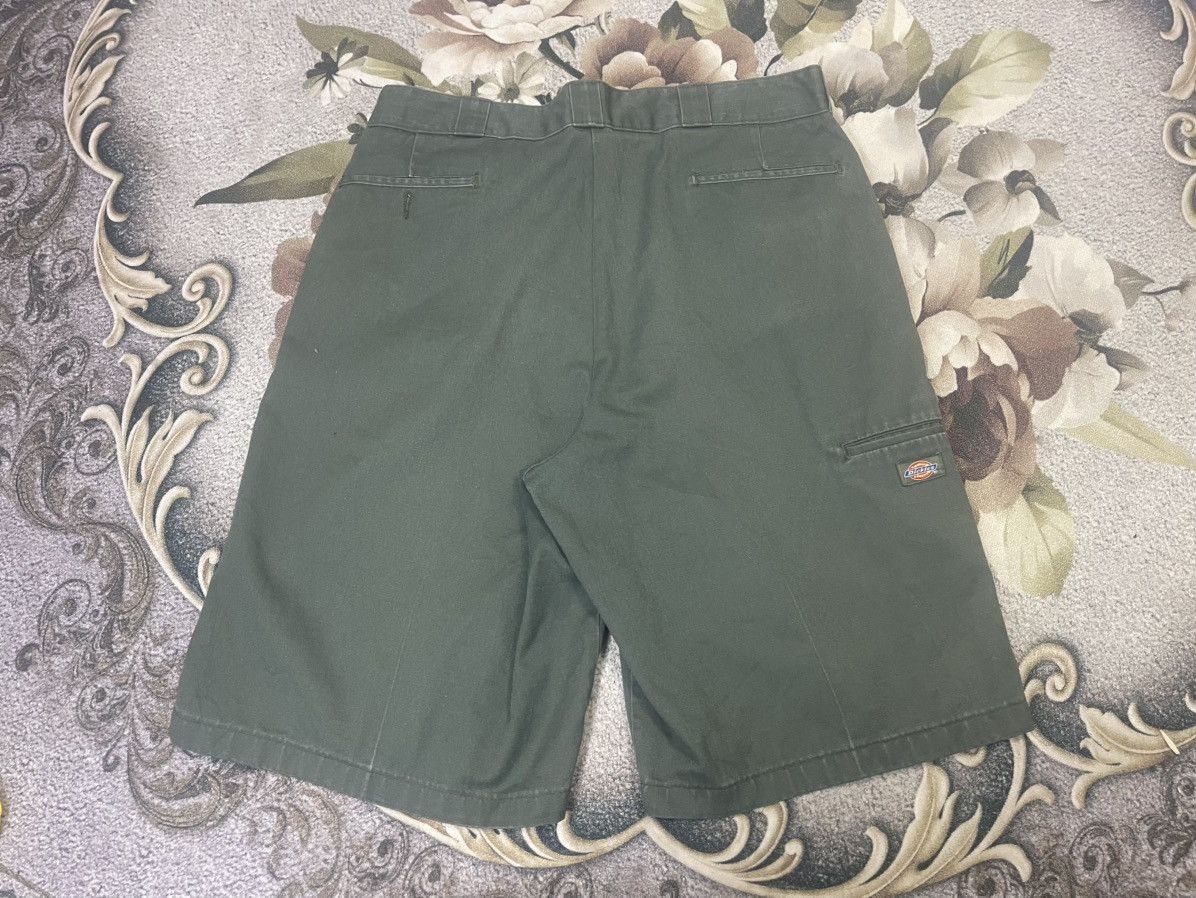 Dickies Dickies Short Pant Green Army Size US 39 - 2 Thumbnail