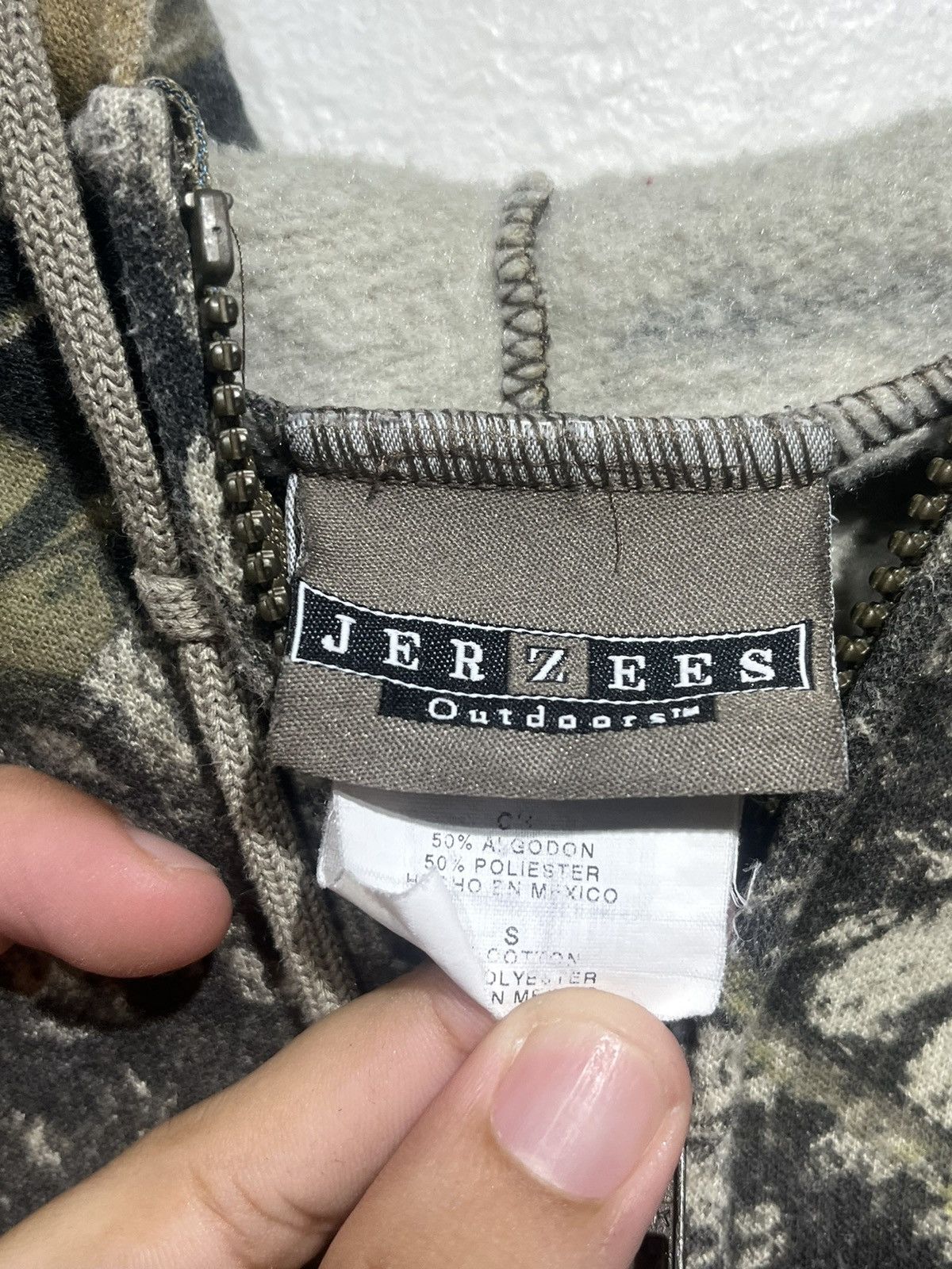 Jerzees × Realtree × Vintage Vintage Jerzees Outdoors zip up camo hoodie Size US S / EU 44-46 / 1 - 3 Thumbnail
