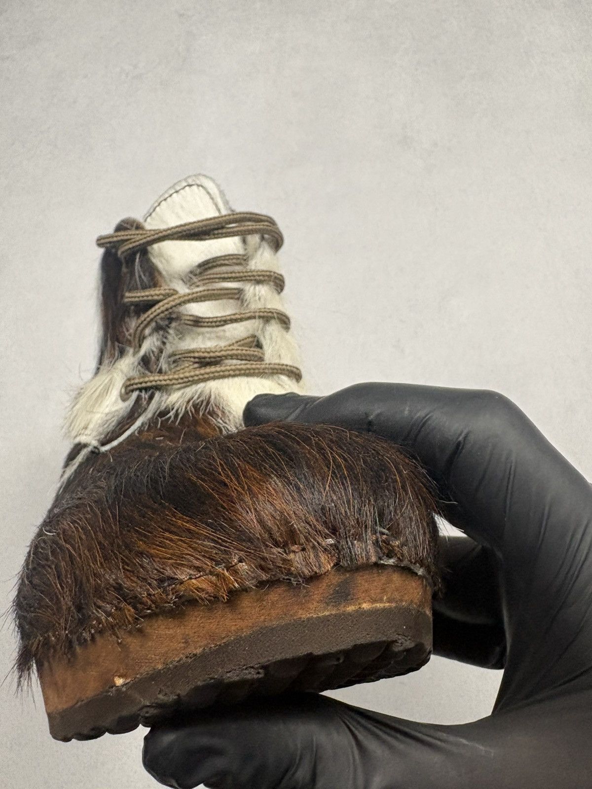 Other Woody Wood-O-Flex Cowhide Fur Ankle Boots Size 38 AvantGarde Size US 8 / IT 38 - 16 Thumbnail