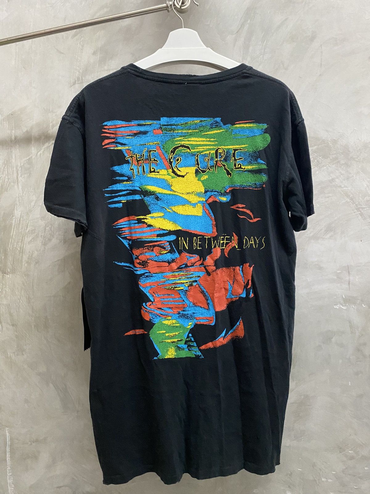 MadeWorn MadeWorn The Cure Tee Size XS Oversized BNWT Size US XS / EU 42 / 0 - 3 Thumbnail