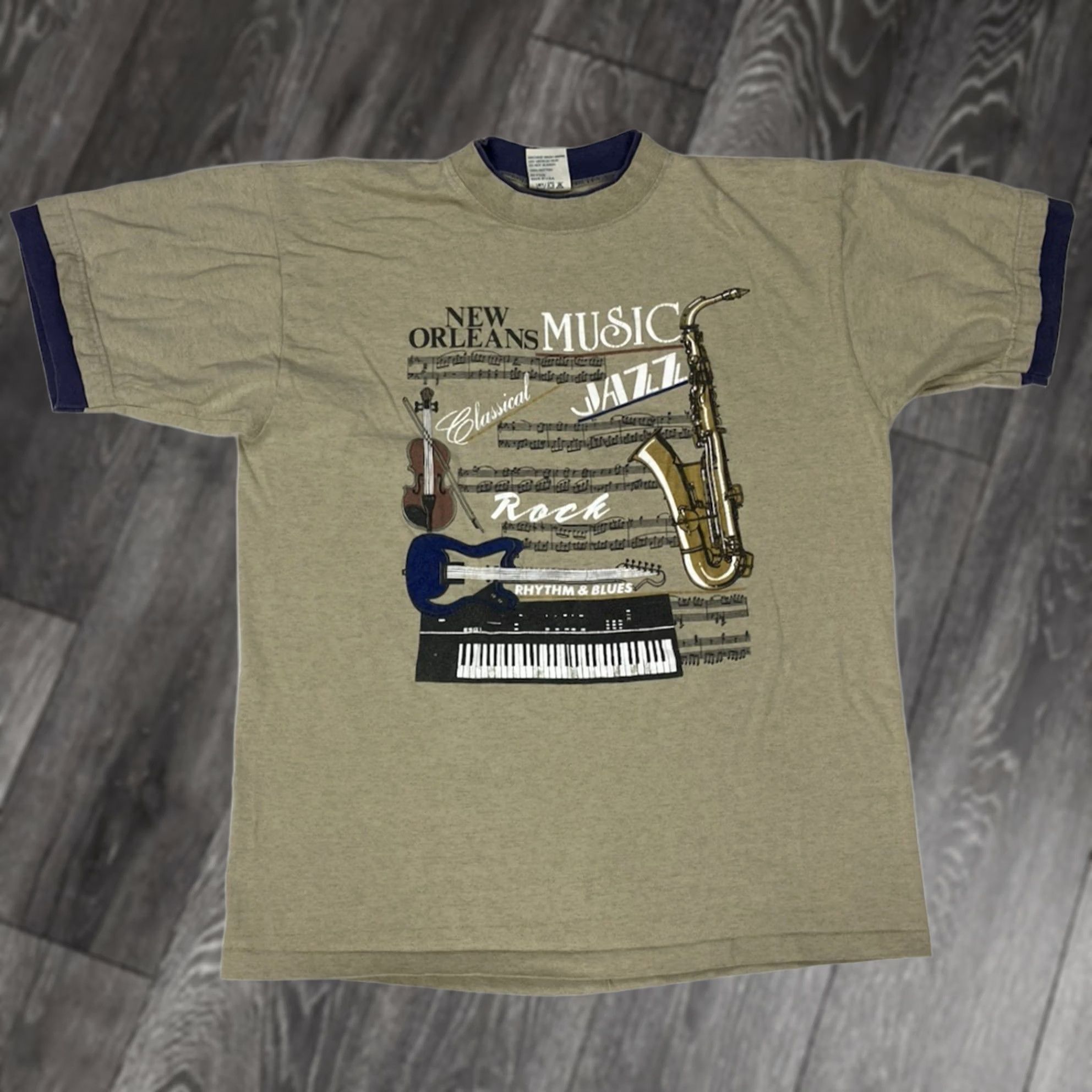 Vintage VINTAGE Alore New Orleans Jazz Graphic T-shirt Men XL Short Sleeve USA 90s Size US XL / EU 56 / 4 - 1 Thumbnail