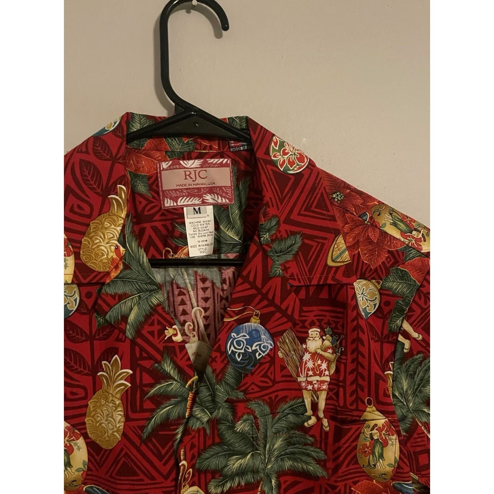 Vintage RJC Hawaiian Shirt Red Floral Santa Button Up Mens M Made in USA Size US M / EU 48-50 / 2 - 3 Thumbnail