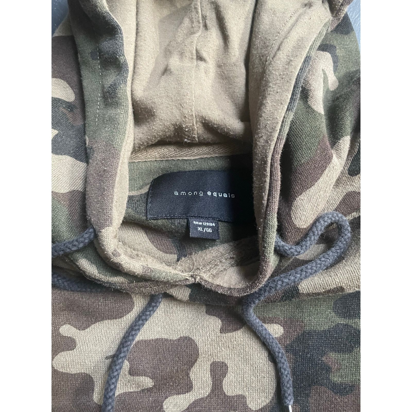 Cotton On Men’s Dark Green Camo Oversized Hoodie Size M Size US M / EU 48-50 / 2 - 3 Thumbnail