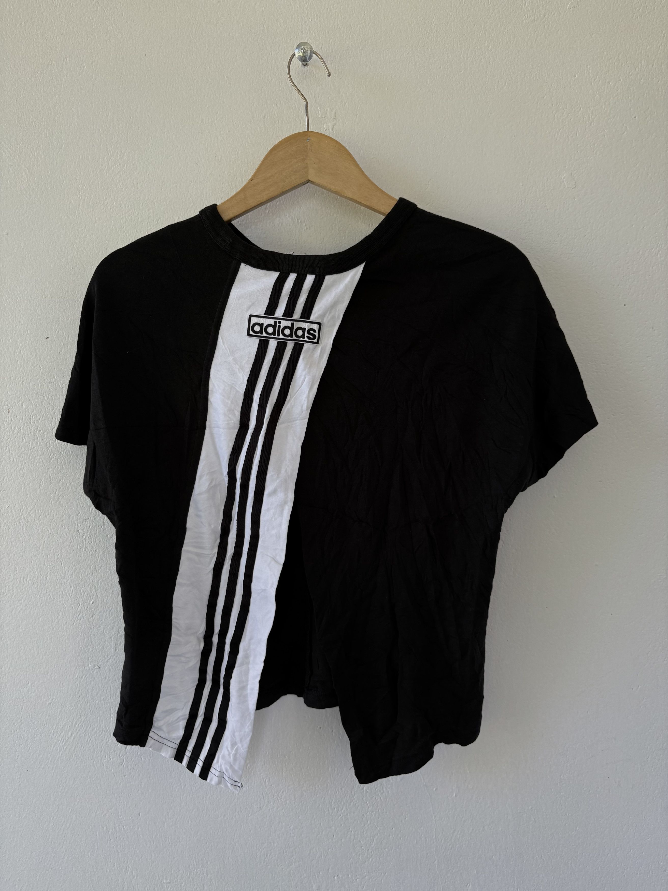 Adidas Adidas SSADIBREAK reconstruction asymetris tshirt Size S / US 4 / IT 40 - 1 Thumbnail