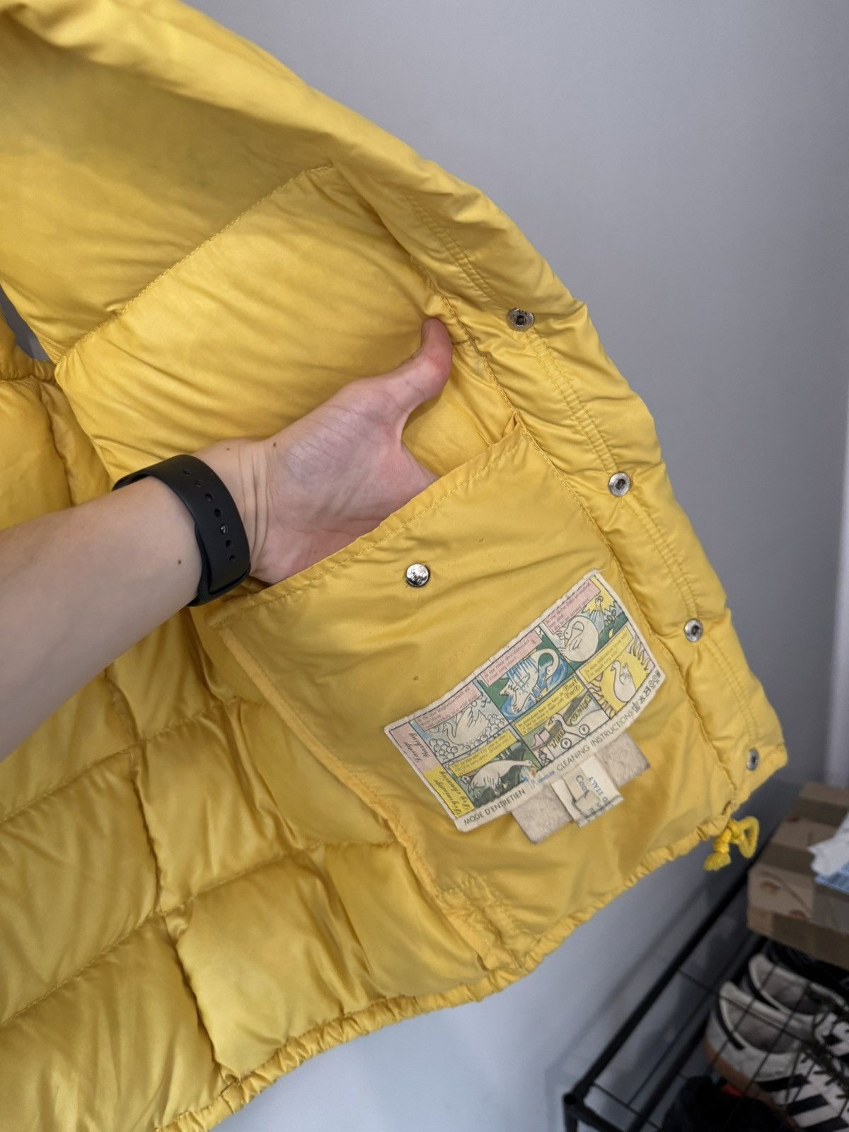 Moncler Moncler Yellow Down Puffer Vest Vintage Size US XL / EU 56 / 4 - 14 Thumbnail