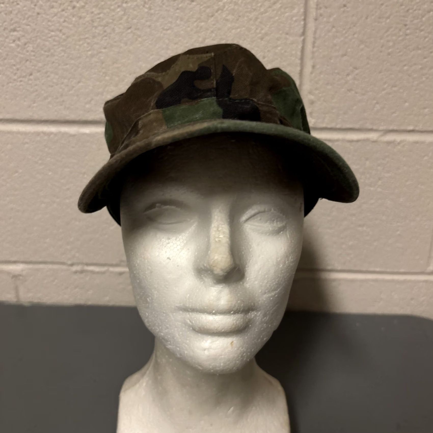 Vintage Military Combat Cap Hat Woodland Camo BDU Small (7) US Military Issue Size ONE SIZE - 2 Thumbnail