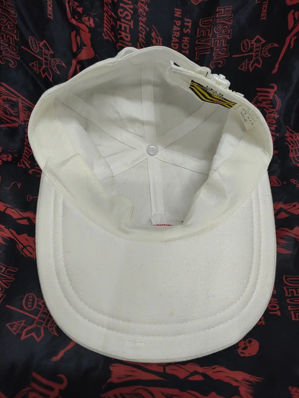 Japanese Brand RARE🔥HANSHIN TIGERS BASEBALL VINTAGE CAP Size ONE SIZE - 8 Thumbnail