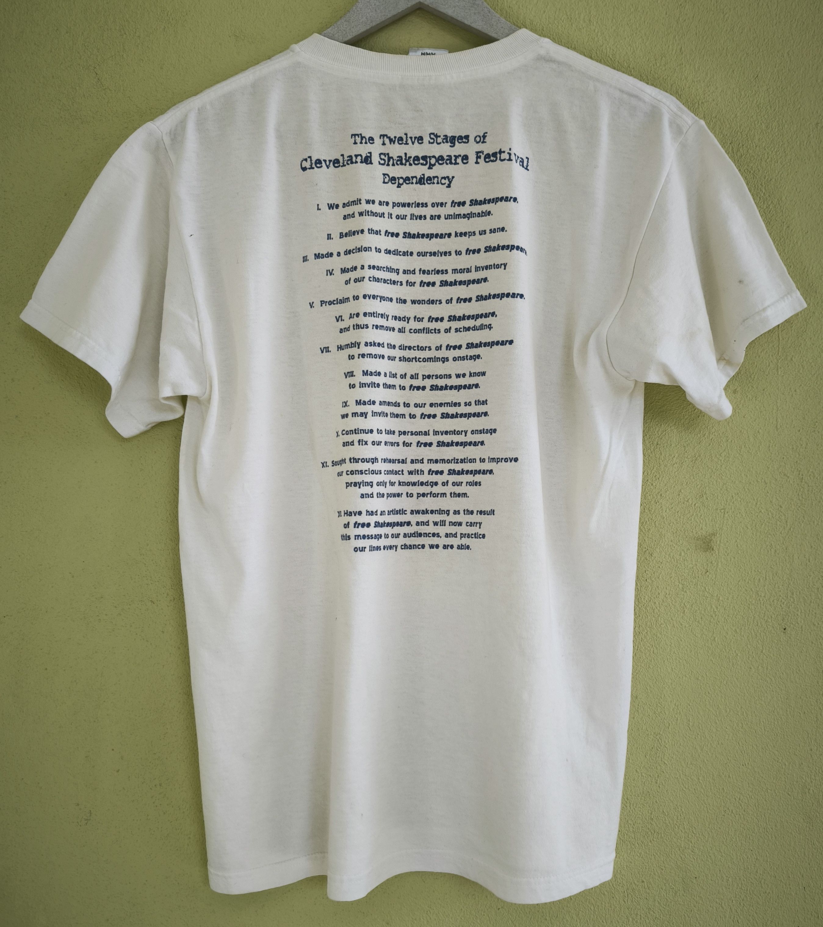 Fruit Of The Loom The Cleveland Shakespeare Festival Dependency tshirt Size US S / EU 44-46 / 1 - 2 Thumbnail