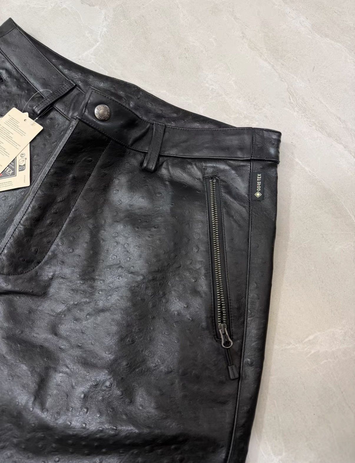 Supreme Supreme SS26 WEEK 6 GORE-TEX Ostrich Leather Pant J34 Size US 34 / EU 50 - 3 Thumbnail