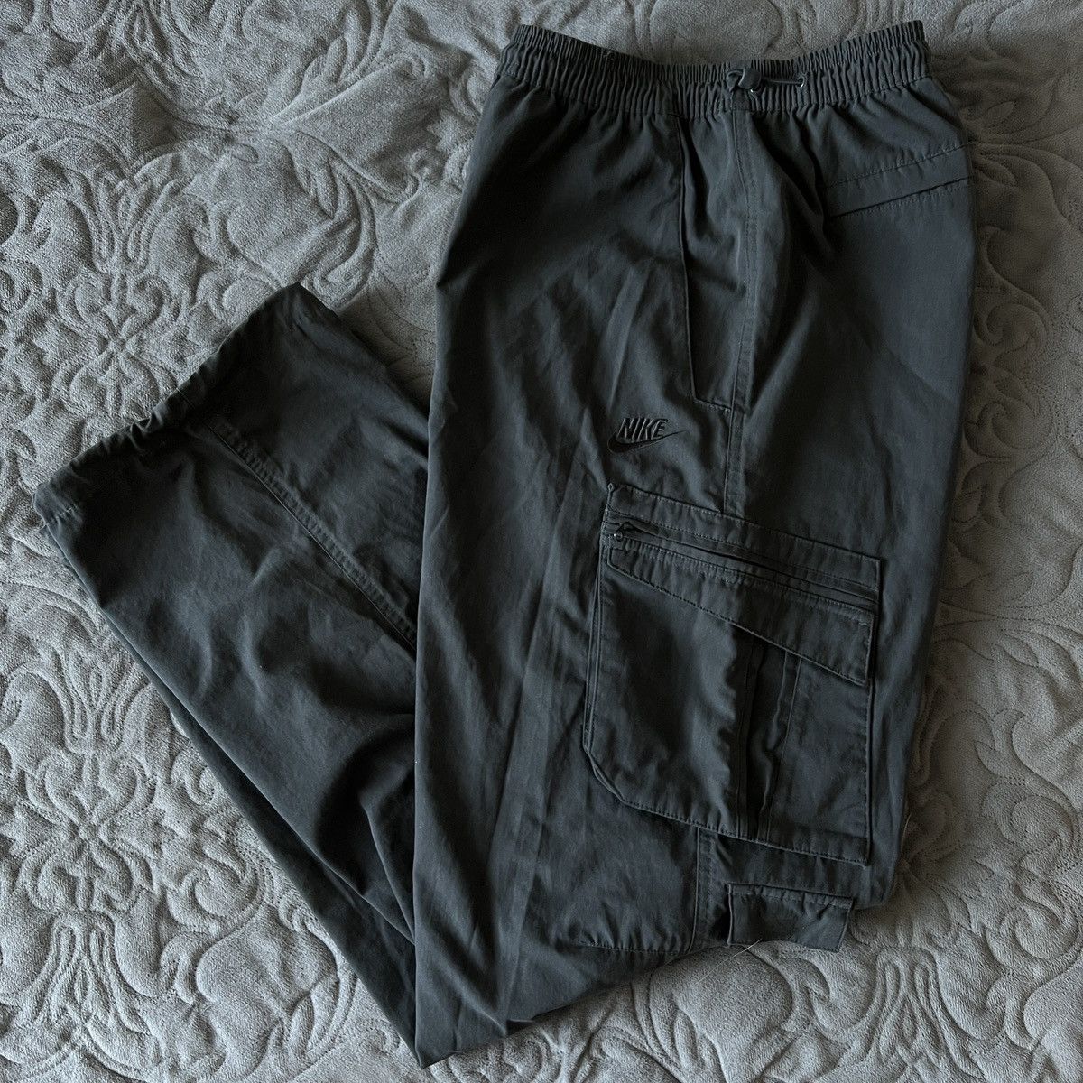 Nike Y2k Nike Vintage Cargo Pants Men's L Multi Pocket Size US 33 - 1 Thumbnail