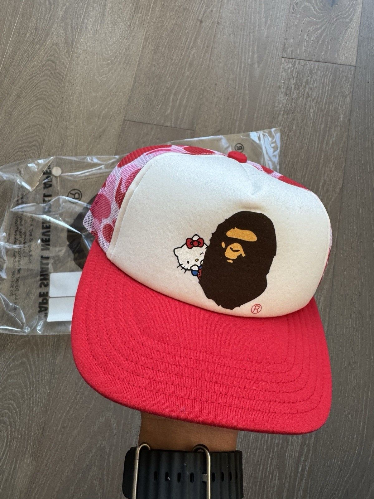 Bape A BATHING APE Sanrio Hello Kitty ABC CAMO MESH CAP HAT Pink Size ONE SIZE - 1 Thumbnail