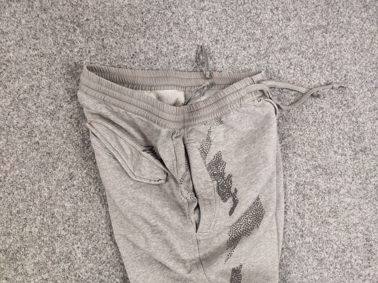 Japanese Brand × Maharishi Maharishi Pacifist Military Design Gray Logo Sweatpants Size US 32 / EU 48 - 11 Thumbnail