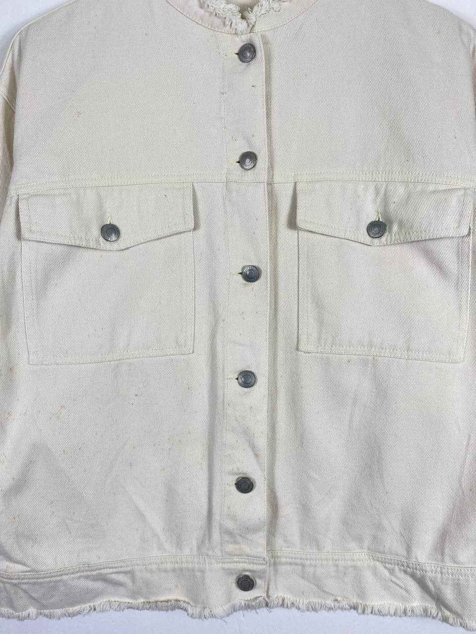 Japanese Brand japanese brand white denim jacket nice design Size US M / EU 48-50 / 2 - 3 Thumbnail