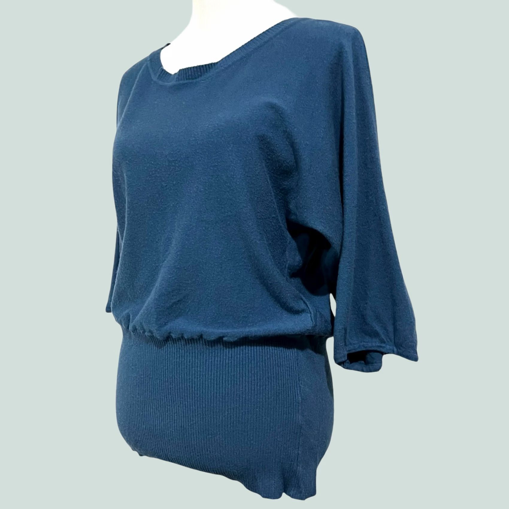 Vintage Linea Donna Women’s Sweater Blue Blouson Soft Viscose Blend Pullover Size Large Womens Pullover Sweater Blue 90s? Size L / US 10 / IT 46 - 1 Thumbnail