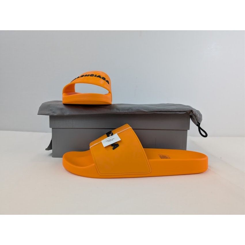 Balenciaga o1rshd1 Q:2 / Rubber Logo Pool Slide Sandals Orange / Black Size US 12 / EU 45 - 20 Thumbnail