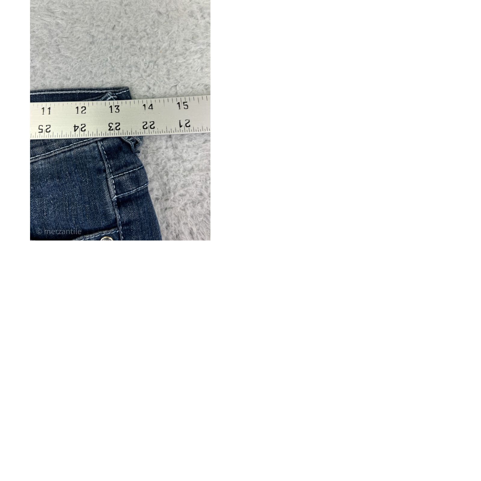 True Religion True Religion Jeans Women 27 Blue Denim Skinny 5-Pocket Design Regular Medium Wash Casual Mens? Wait end. Size 27" / US 4 / IT 40 - 10 Thumbnail