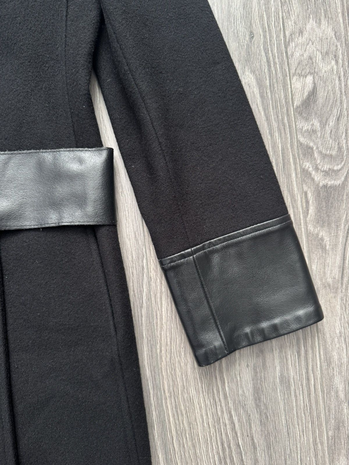 Dolce & Gabbana RARE Vintage Dolce & Gabanna wool/leather coat jacket XS Size XS / US 0-2 / IT 36-38 - 8 Thumbnail