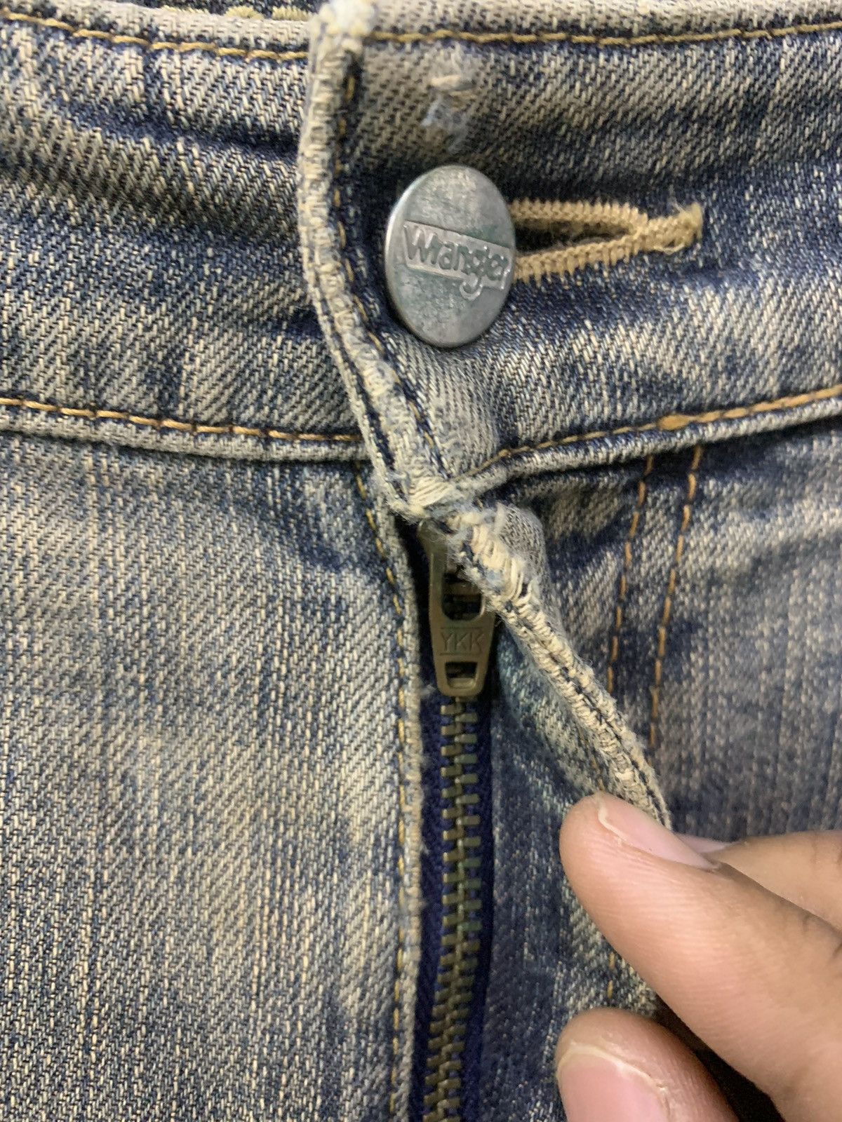 If Six Was Nine Wrangler Mudwash Distressed Jeans (A37) Size US 34 / EU 50 - 8 Thumbnail