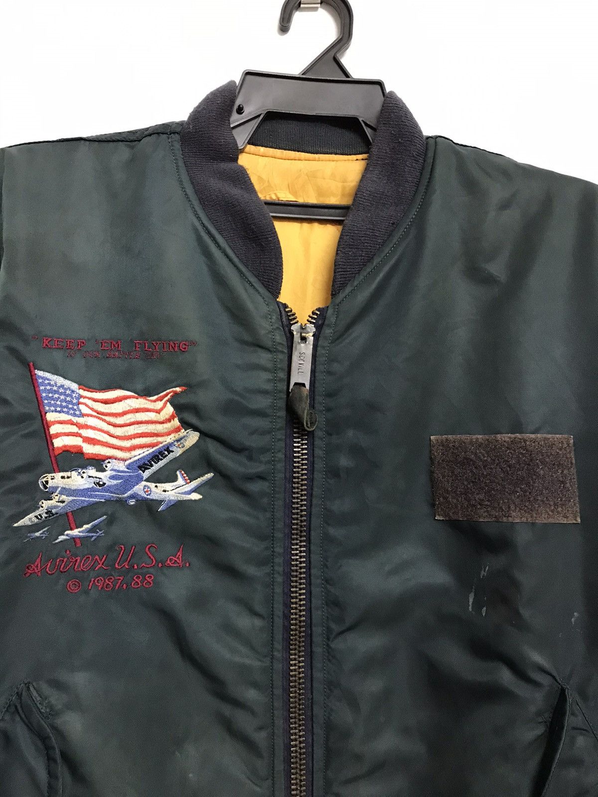 Avirex × Vintage Vintage Avirex MA-1 Bomber Jacket Made in USA Distressed Size US M / EU 48-50 / 2 - 2 Thumbnail