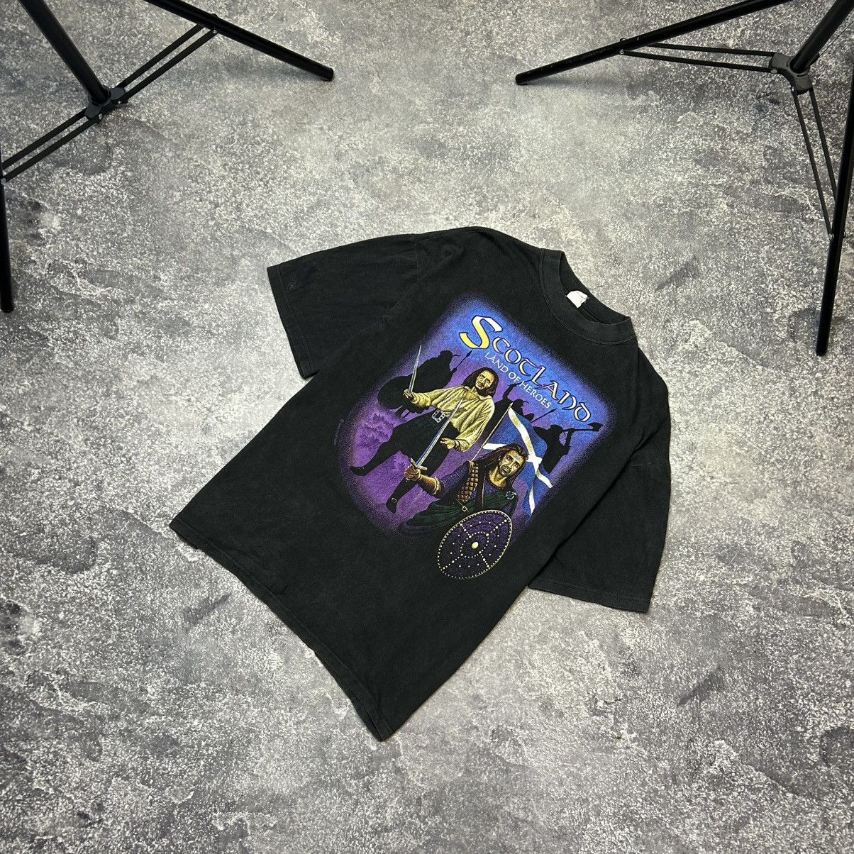 Vintage Vintage Scotland Land Of Heroes 90’s Graphic Tee Size US M / EU 48-50 / 2 - 1 Thumbnail