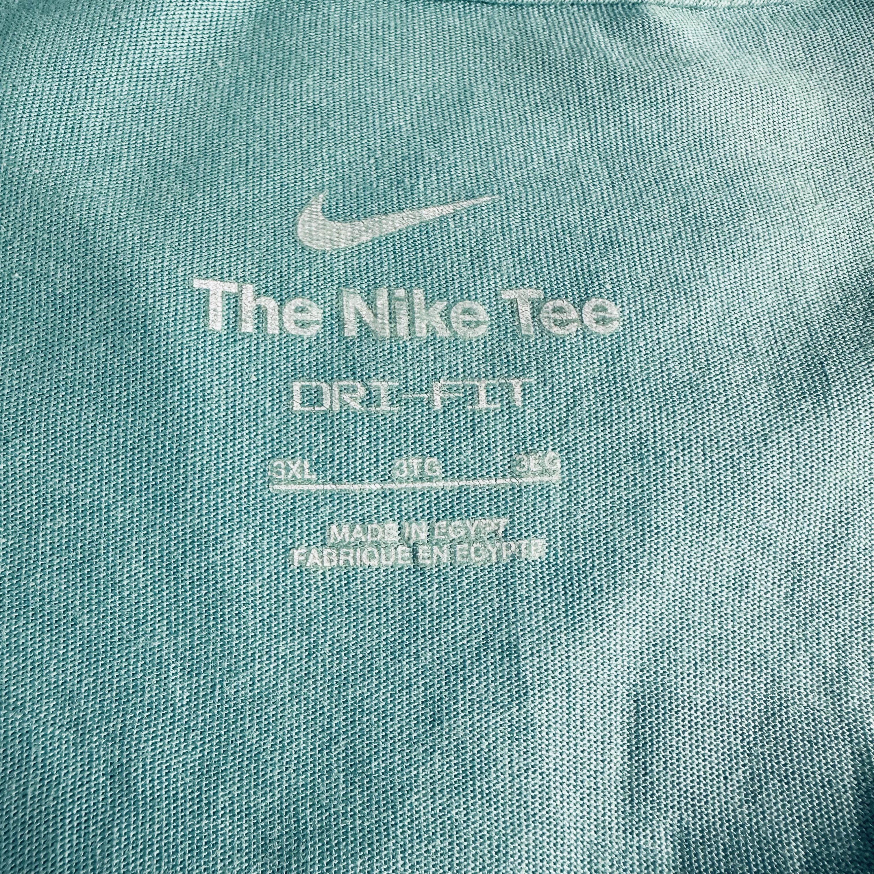 Nike 🔥RARE🔥Nike Basketball Multicolor Logo Spell Out T-shirt Size US XXL / EU 58 / 5 - 5 Thumbnail