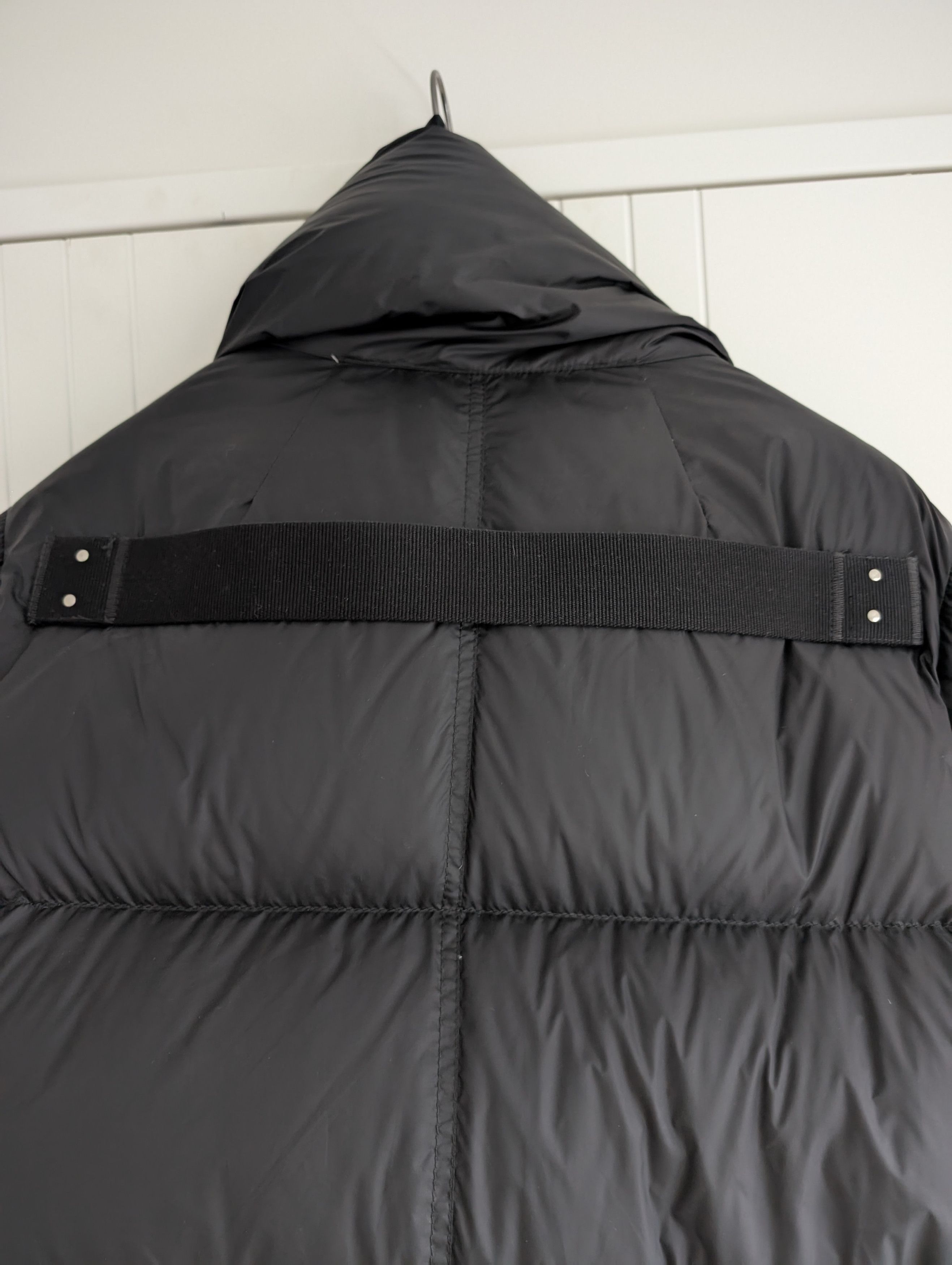 Rick Owens FW22 Cropped Funnel Down Puffer Size US L / EU 52-54 / 3 - 6 Thumbnail