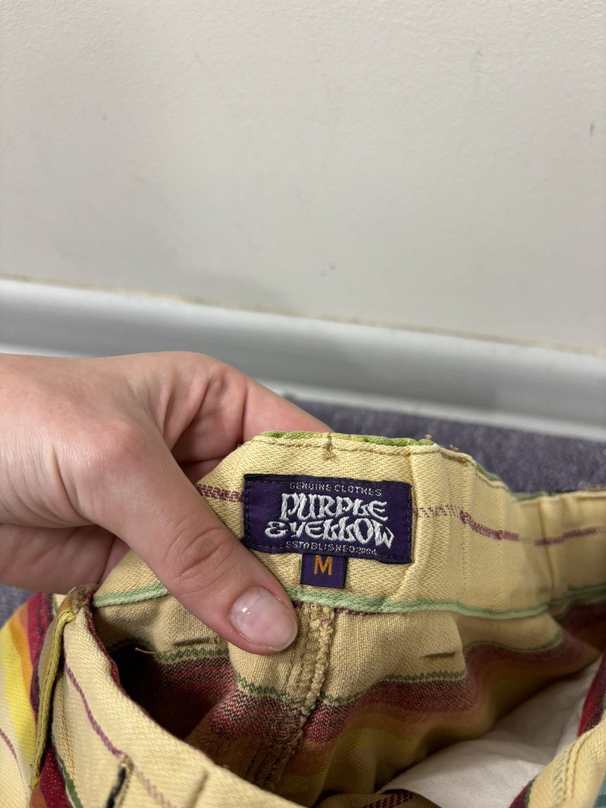Japanese Brand Purple & Yellow Japanese Rare Multicolor Hype Shorts Size US 30 / EU 46 - 10 Thumbnail