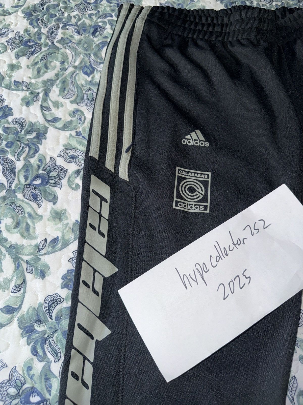 Adidas Calabasas Yeezy adidas sweatpants SMALL Size US 30 / EU 46 - 2 Thumbnail
