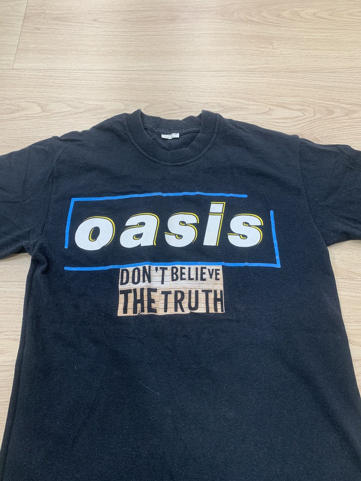 Band Tees OASIS BAND YOUTH TOUR SHIRT DEFTONES NIRVANA KORN Size US XXS / EU 40 - 4 Thumbnail