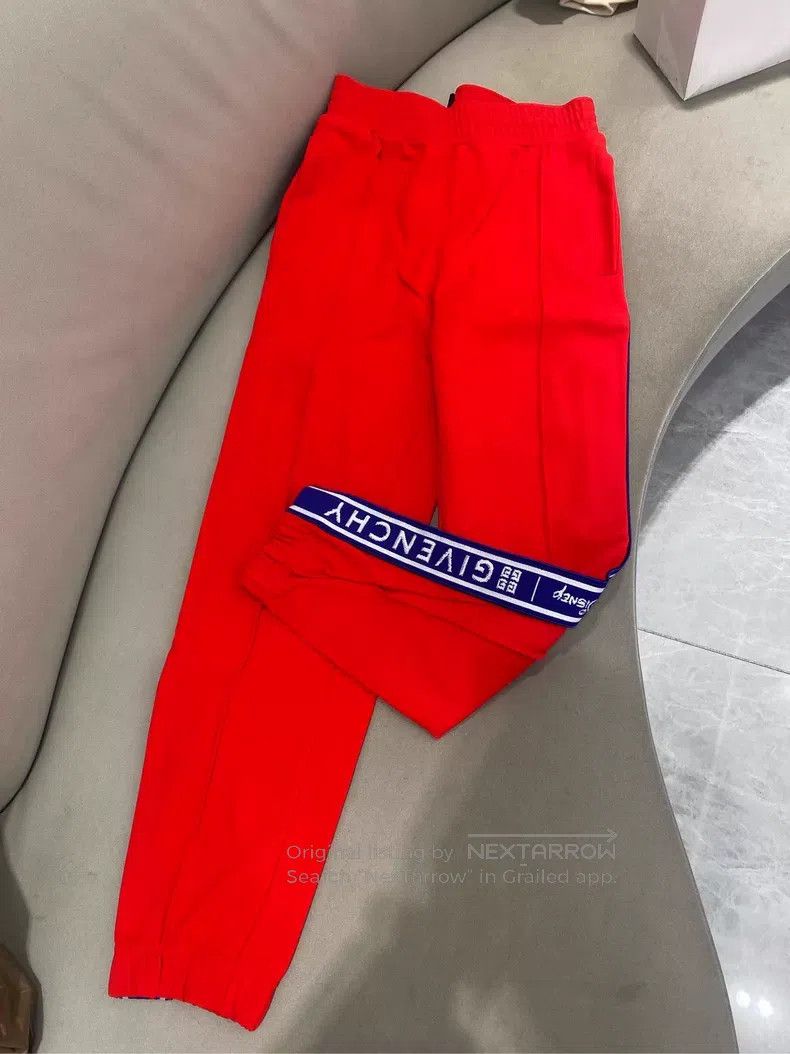 Givenchy Givenchy size S Red Casual Sweatpants Size US 27 - 1 Thumbnail