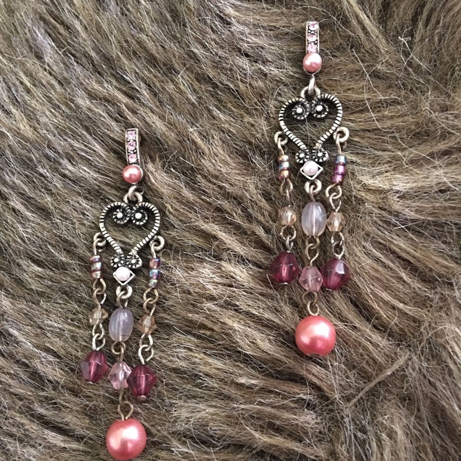 Jewelry Antique Style Rhinestone Pearl Chandelier Earrings in Silver, Women's