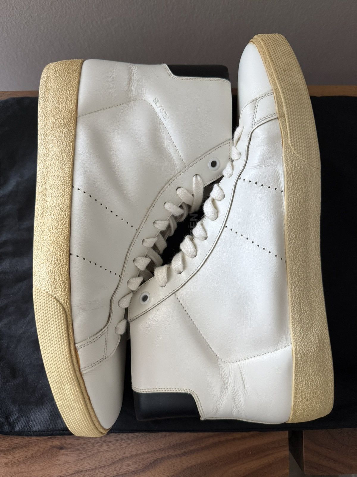 Saint Laurent Paris SAINT LAURENT PARIS - WHITE HI TOP SNEAKERS Size US 9 / EU 42 - 5 Thumbnail