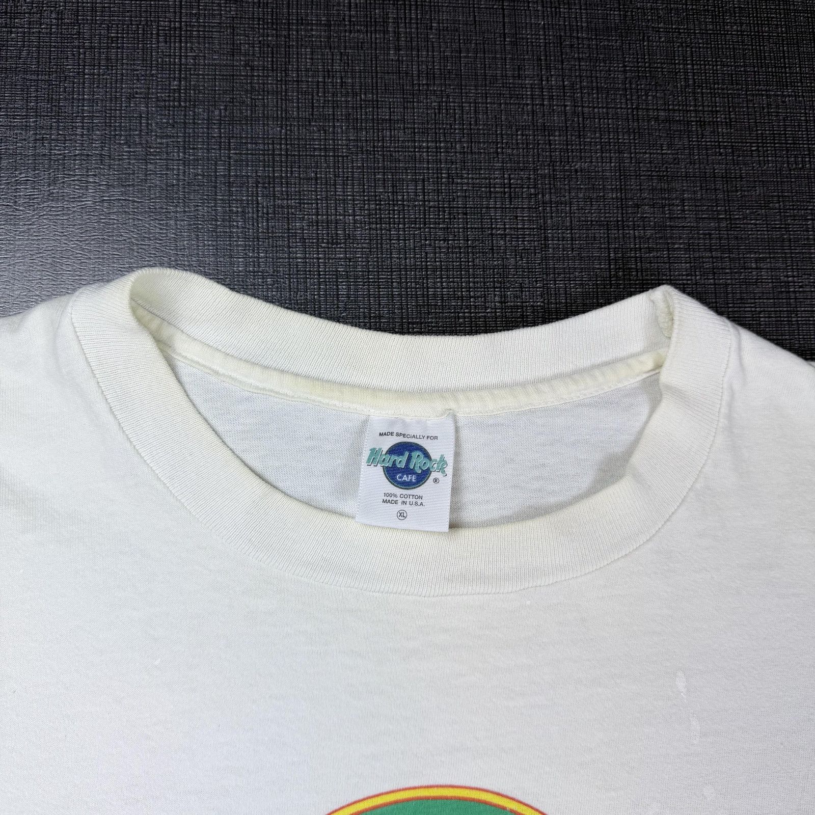 Hard Rock Cafe Vintage Hard Rock Cafe Maui Single Stitch T-Shirt XL Size US XL / EU 56 / 4 - 5 Thumbnail