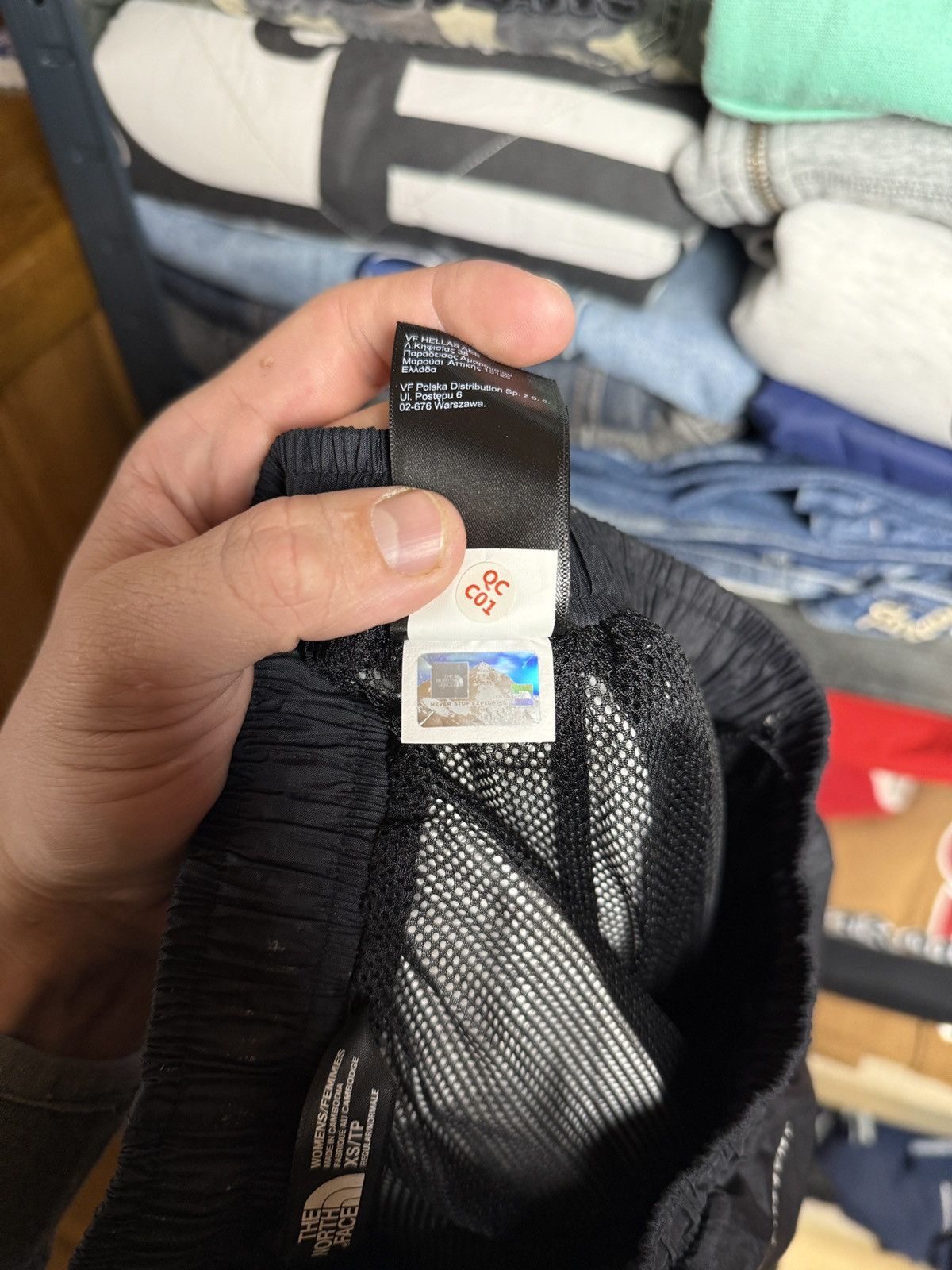 The North Face × Vintage The North Face Nylon Dryvent Pants Joggers Outdoor Size 26" / US 2 / IT 38 - 10 Thumbnail