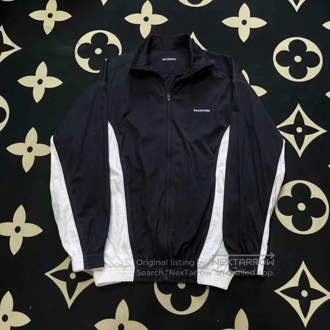 Balenciaga balenciaga color block logo jacket. Size US L / EU 52-54 / 3 - 1 Thumbnail
