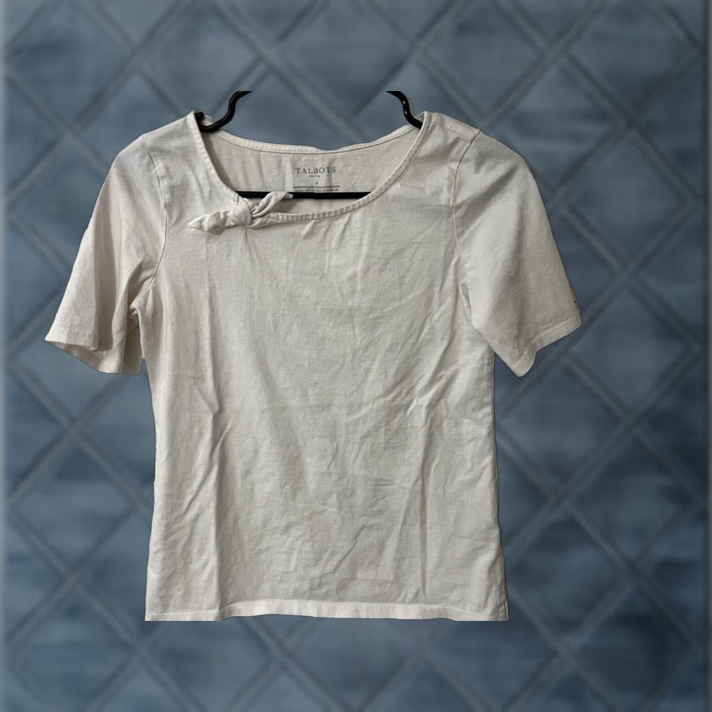 Talbots Talbots T-Shirt Women Short Sleeve 100% Cotton White Solid Petites P Crew Neck Basic Casual" Size XXS / US 00 / IT 34 - 1 Thumbnail