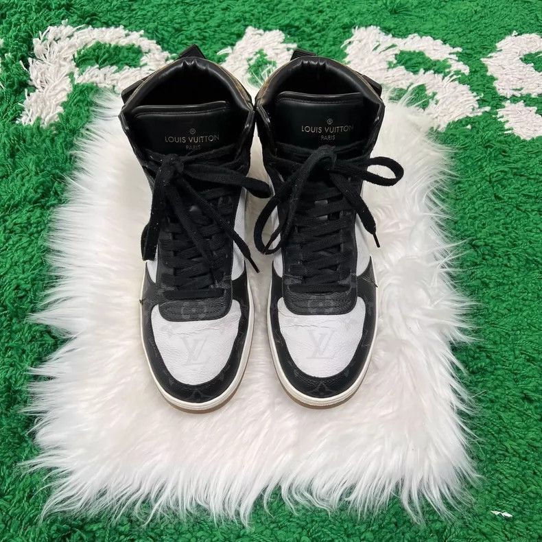 Louis Vuitton Louis Vuitton HighTop Casual Shoes Size 6-2506 Size US 6 / EU 39 - 2 Thumbnail