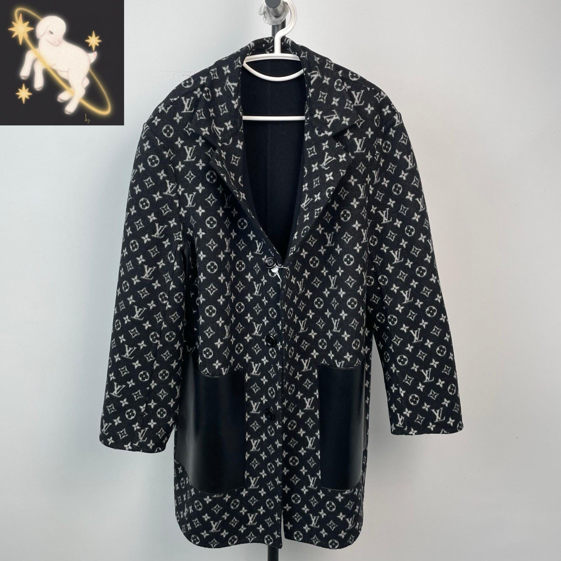 Louis Vuitton Louis Vuitton Monogram Double-Sided Coat 40 Size US XXS / EU 40 - 1 Thumbnail