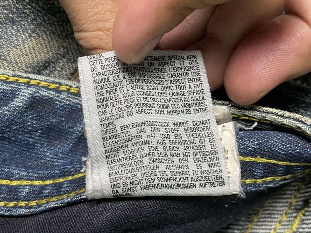 Diesel Vintage DIESEL Straight Cut Distressed Denim (91) Size US 29 - 14 Thumbnail