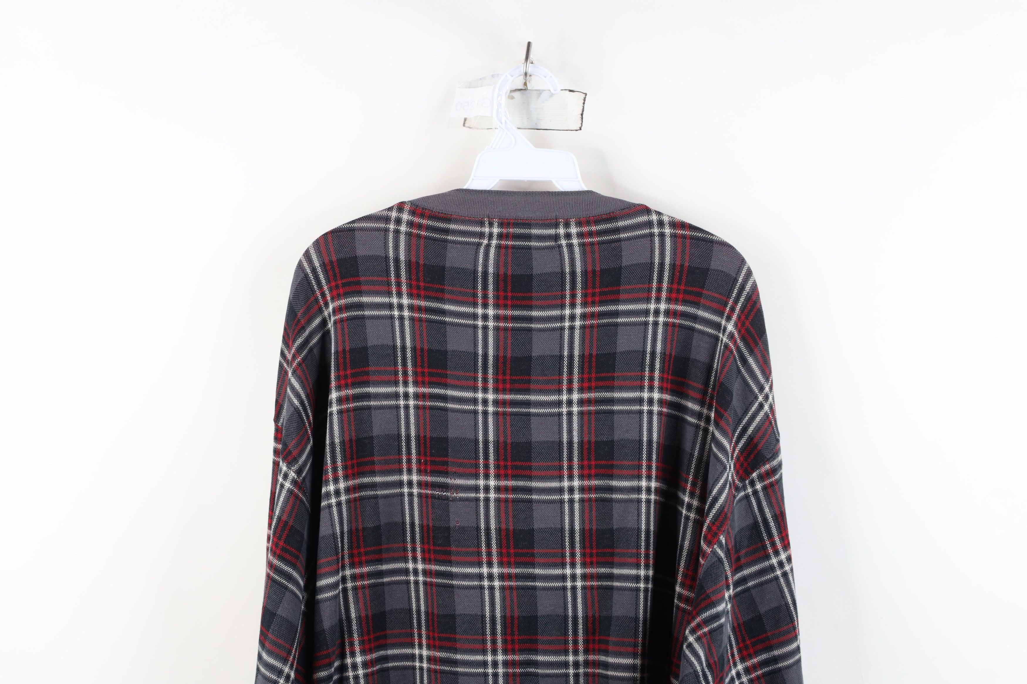 Eddie Bauer Vintage 90s Eddie Bauer Long Sleeve Henley T-Shirt Plaid Size US L / EU 52-54 / 3 - 11 Thumbnail