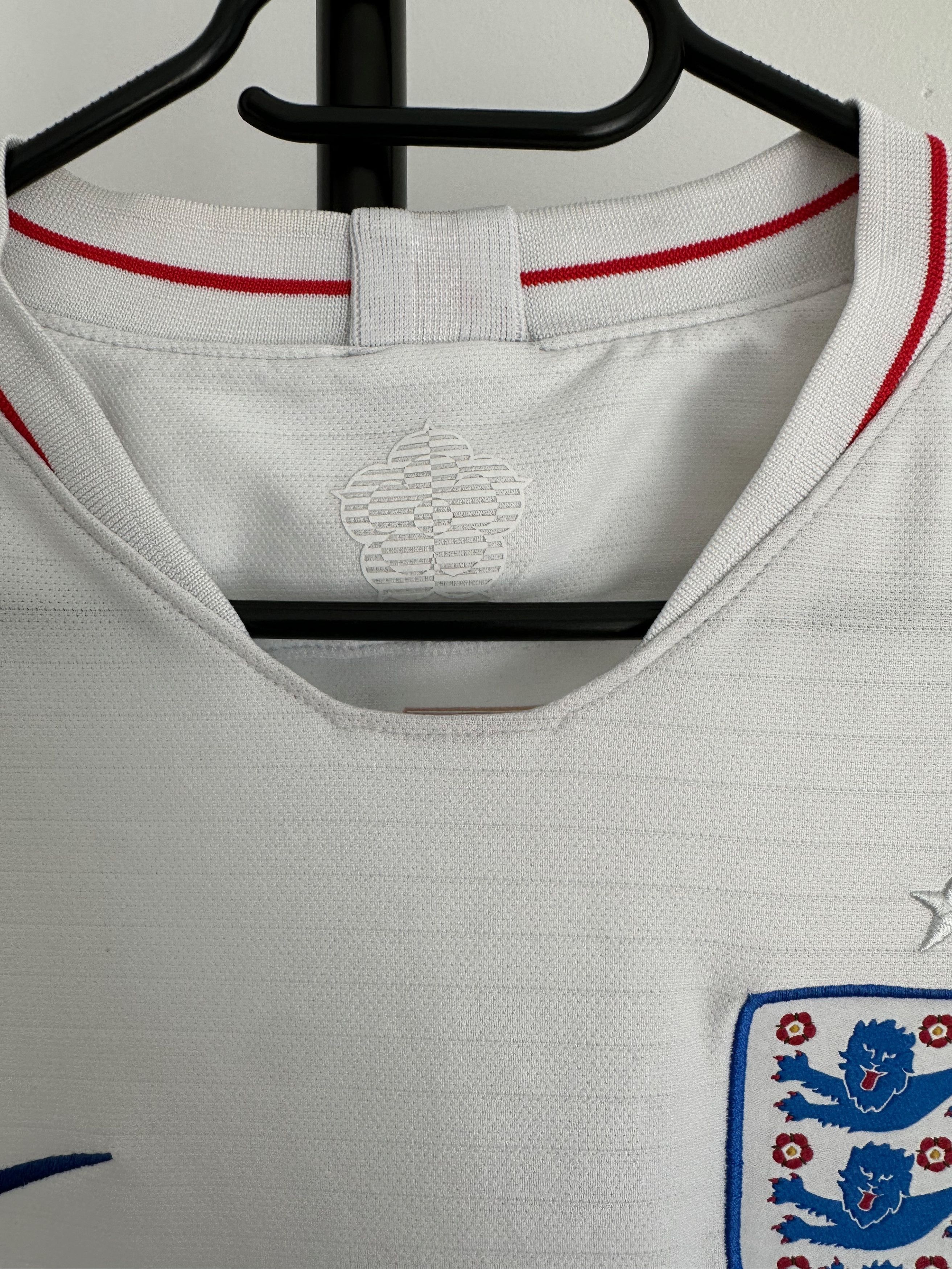 Nike 2018 Nike England Soccer Football Shirt Home Size US M / EU 48-50 / 2 - 5 Thumbnail
