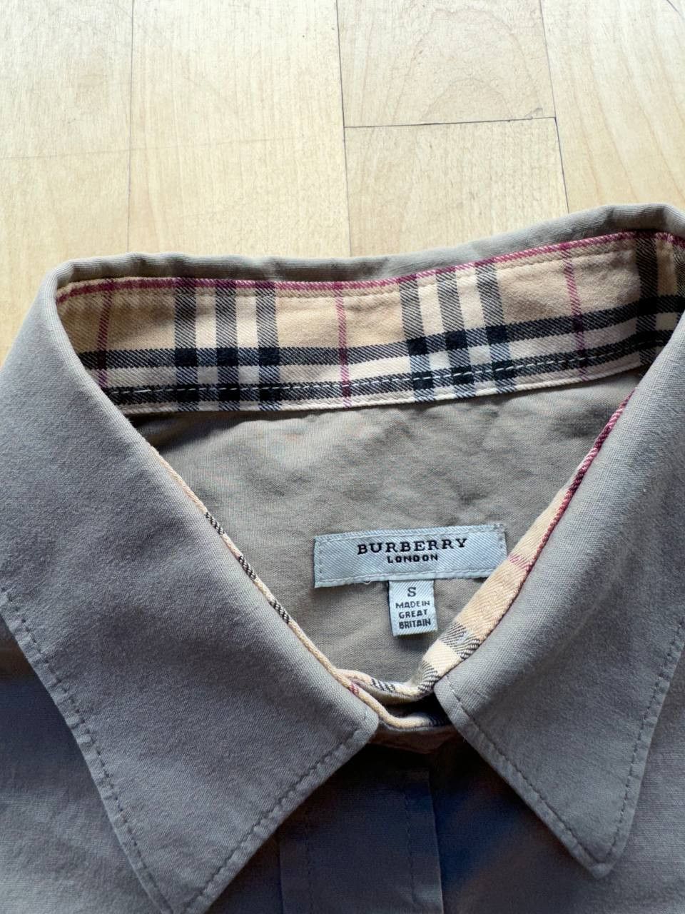 Burberry × Vintage Rare Vintage Shirt Burberry London Olive Cell 90s Size US S / EU 44-46 / 1 - 5 Thumbnail