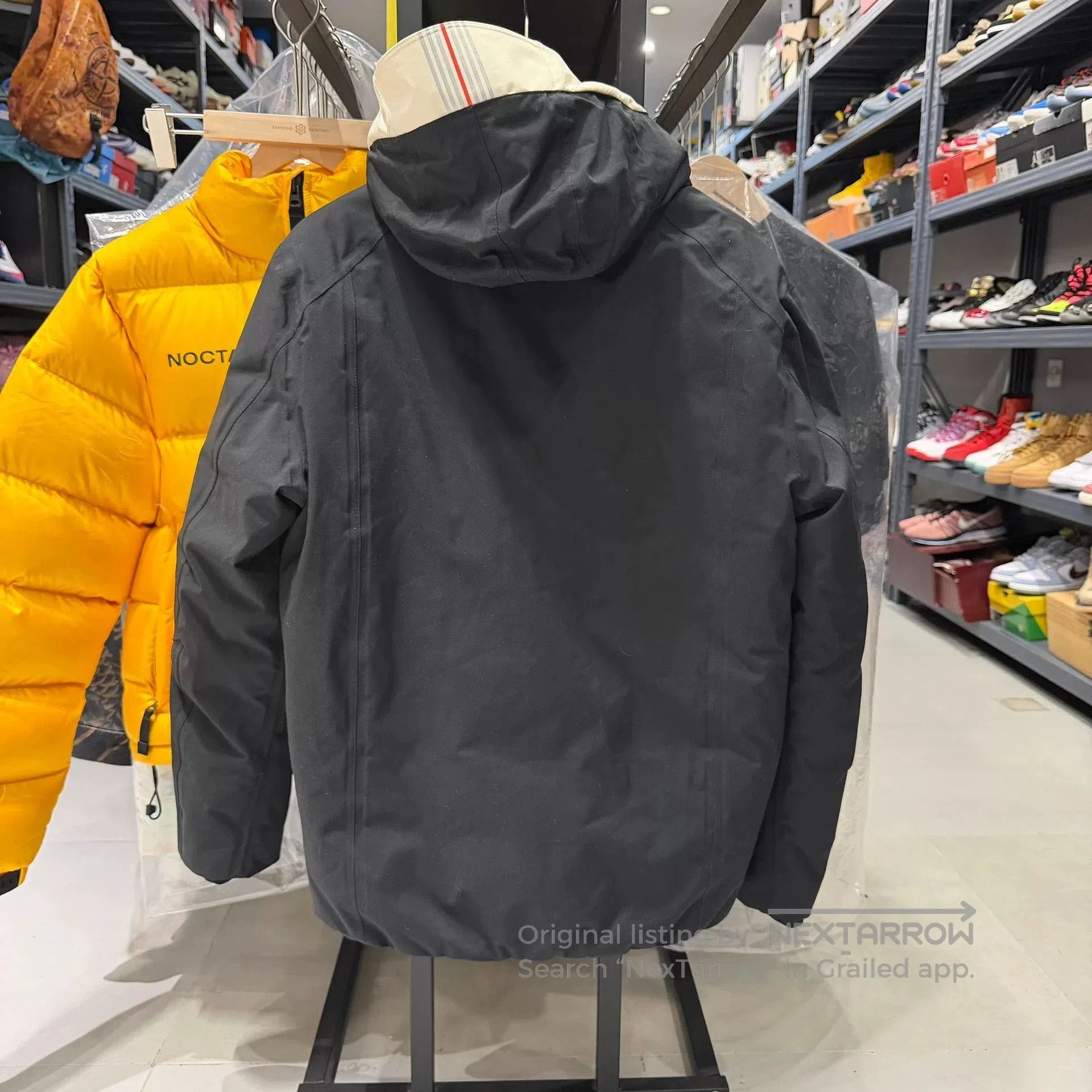 Armani Armani Hooded Ski Down Jacket. Size US L / EU 52-54 / 3 - 2 Thumbnail