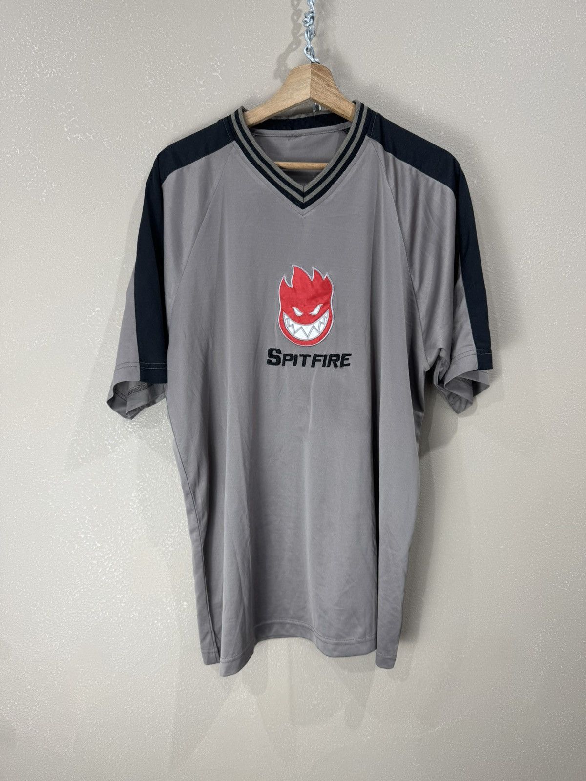Spitfire Vintage Spitfire SK8 oversized jersey Size US L / EU 52-54 / 3 - 1 Thumbnail